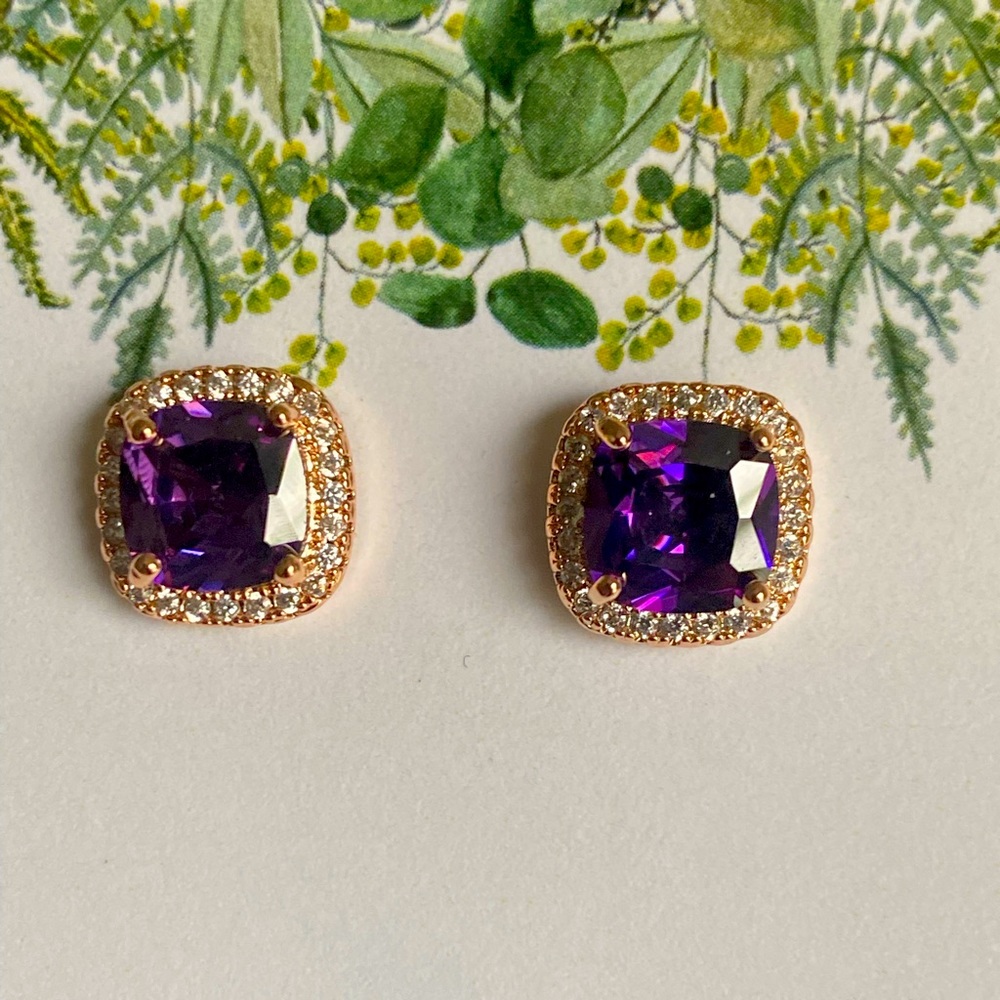 COPY - Amethyst purple stud earrings - Picture 1 of 3